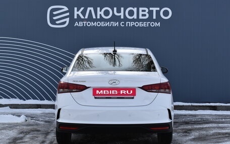 Hyundai Solaris II рестайлинг, 2021 год, 1 780 000 рублей, 5 фотография