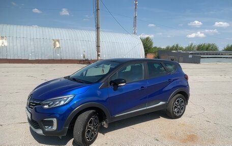 Renault Kaptur I рестайлинг, 2021 год, 1 700 000 рублей, 3 фотография