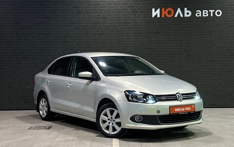 Volkswagen Polo VI (EU Market), 2010 год, 695 000 рублей, 3 фотография