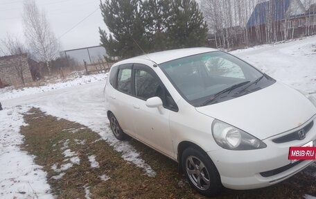 Honda Fit III, 2002 год, 385 000 рублей, 3 фотография