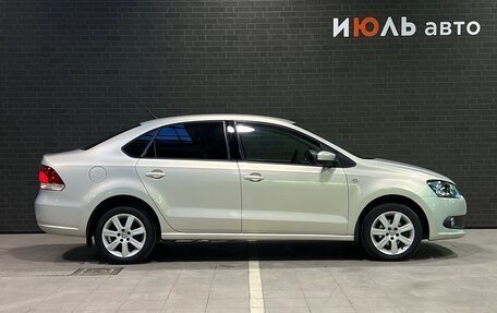 Volkswagen Polo VI (EU Market), 2010 год, 695 000 рублей, 4 фотография