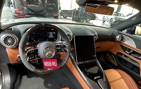 Mercedes-Benz AMG GT, 2024 год, 33 000 000 рублей, 3 фотография