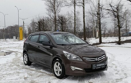 Hyundai Solaris II рестайлинг, 2015 год, 970 000 рублей, 3 фотография