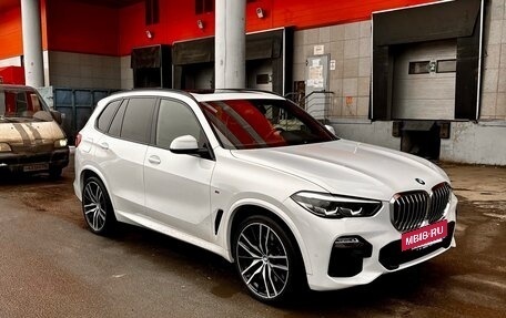 BMW X5, 2019 год, 6 700 000 рублей, 3 фотография