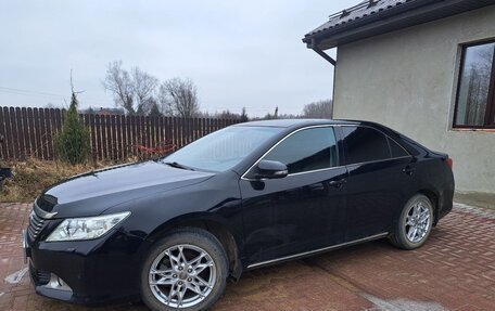 Toyota Camry, 2013 год, 1 950 000 рублей, 2 фотография