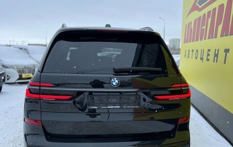 BMW X7, 2024 год, 21 000 000 рублей, 10 фотография