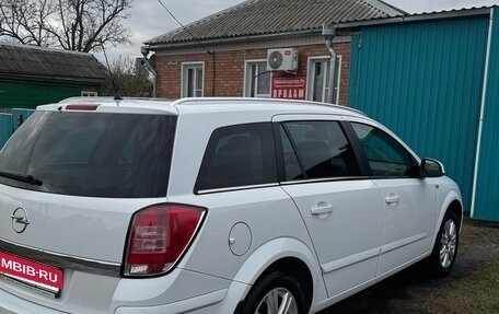 Opel Astra H, 2011 год, 950 000 рублей, 2 фотография