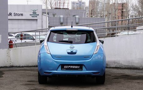 Nissan Leaf I, 2016 год, 1 049 000 рублей, 4 фотография