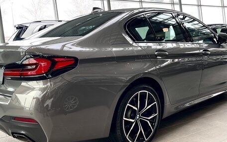 BMW 5 серия, 2021 год, 7 250 000 рублей, 6 фотография