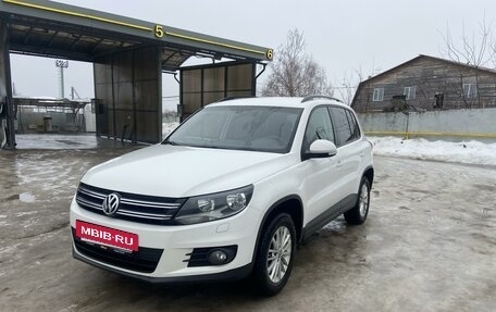 Volkswagen Tiguan I, 2012 год, 1 280 000 рублей, 2 фотография