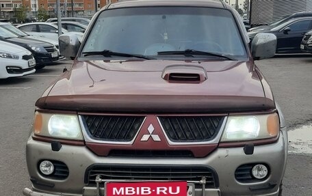 Mitsubishi Pajero Sport II рестайлинг, 2004 год, 850 000 рублей, 2 фотография