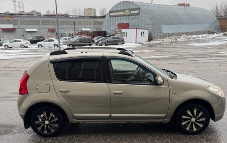 Renault Sandero I, 2010 год, 699 900 рублей, 2 фотография