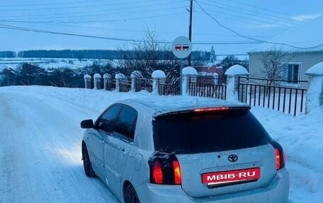 Toyota Corolla, 2005 год, 580 000 рублей, 2 фотография