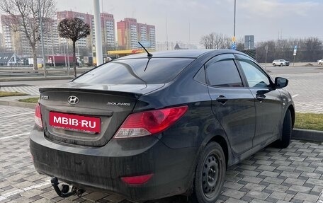 Hyundai Solaris II рестайлинг, 2013 год, 860 000 рублей, 3 фотография