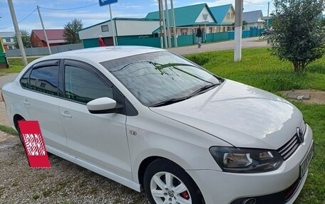 Volkswagen Polo VI (EU Market), 2013 год, 470 000 рублей, 2 фотография