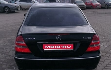 Mercedes-Benz E-Класс, 2005 год, 1 500 000 рублей, 4 фотография