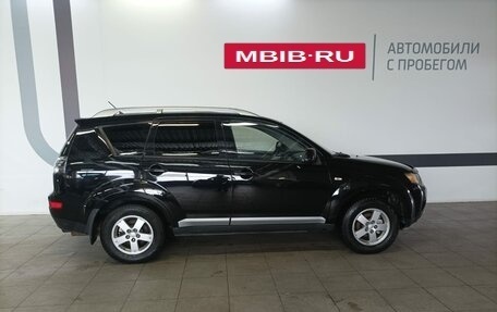 Mitsubishi Outlander III рестайлинг 3, 2007 год, 1 400 000 рублей, 4 фотография