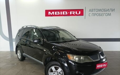 Mitsubishi Outlander III рестайлинг 3, 2007 год, 1 400 000 рублей, 3 фотография