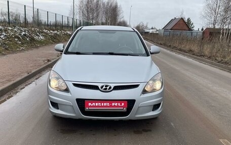 Hyundai i30 I, 2010 год, 780 000 рублей, 3 фотография