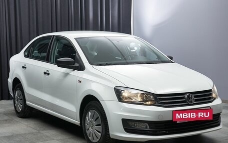 Volkswagen Polo VI (EU Market), 2019 год, 1 350 000 рублей, 3 фотография