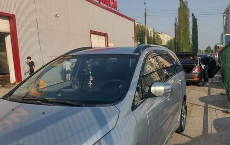 Mitsubishi Grandis, 2008 год, 730 000 рублей, 2 фотография