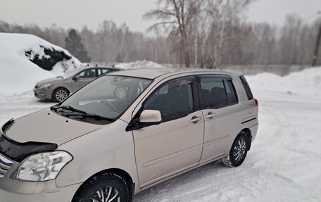 Toyota Raum II, 2003 год, 725 000 рублей, 4 фотография