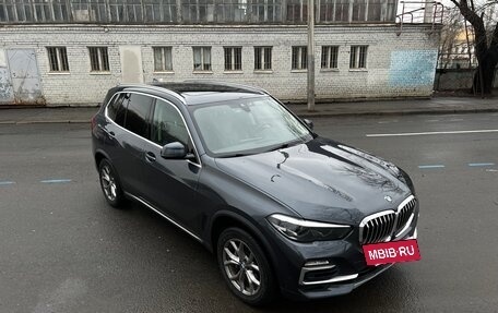 BMW X5, 2019 год, 6 700 000 рублей, 3 фотография