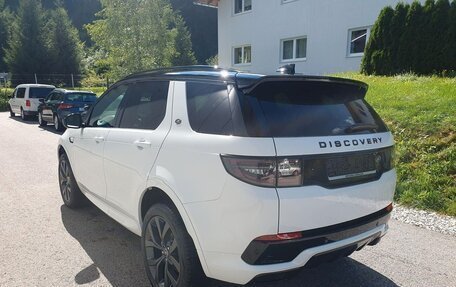 Land Rover Discovery Sport I рестайлинг, 2023 год, 6 610 000 рублей, 3 фотография