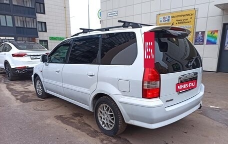 Mitsubishi Chariot III, 1998 год, 390 000 рублей, 3 фотография