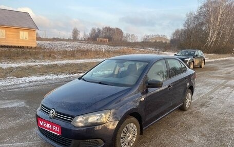 Volkswagen Polo VI (EU Market), 2011 год, 725 000 рублей, 1 фотография