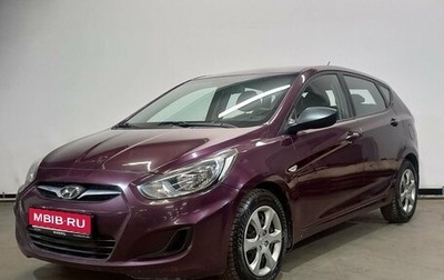 Hyundai Solaris II рестайлинг, 2012 год, 750 000 рублей, 1 фотография