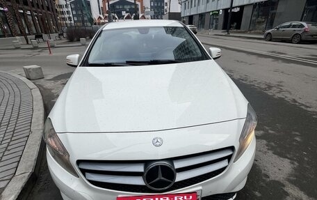 Mercedes-Benz A-Класс, 2013 год, 1 390 000 рублей, 2 фотография