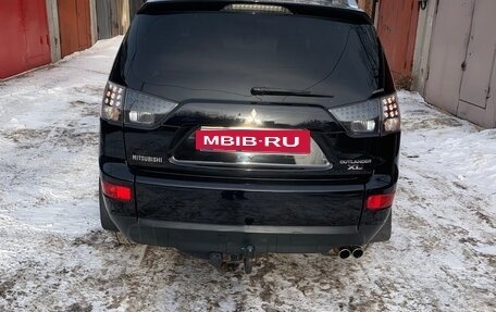 Mitsubishi Outlander III рестайлинг 3, 2008 год, 1 350 000 рублей, 3 фотография