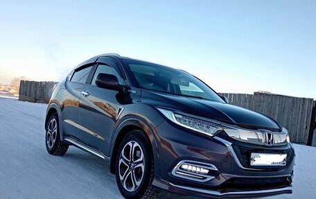 Honda Vezel, 2018 год, 2 100 000 рублей, 5 фотография