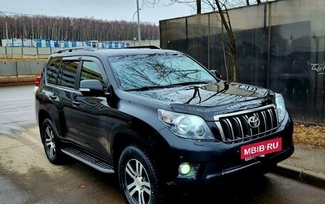 Toyota Land Cruiser Prado 150 рестайлинг 2, 2012 год, 2 350 000 рублей, 3 фотография