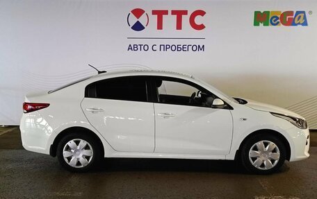 KIA Rio IV, 2018 год, 1 340 000 рублей, 4 фотография