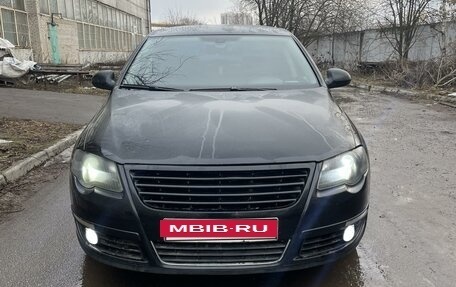 Volkswagen Passat B6, 2007 год, 700 000 рублей, 2 фотография