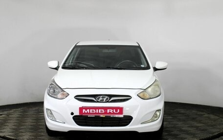 Hyundai Solaris II рестайлинг, 2013 год, 880 000 рублей, 2 фотография