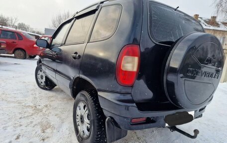 Chevrolet Niva I рестайлинг, 2006 год, 330 000 рублей, 2 фотография