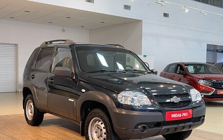 Chevrolet Niva I рестайлинг, 2012 год, 600 000 рублей, 3 фотография