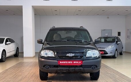 Chevrolet Niva I рестайлинг, 2012 год, 600 000 рублей, 2 фотография