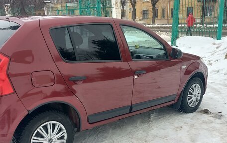 Renault Sandero I, 2011 год, 515 000 рублей, 5 фотография