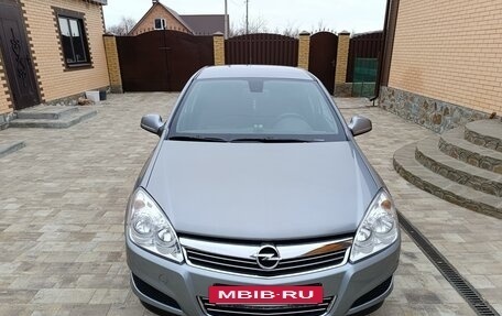 Opel Astra H, 2013 год, 950 000 рублей, 3 фотография