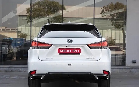 Lexus RX IV рестайлинг, 2021 год, 4 588 000 рублей, 6 фотография