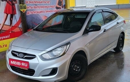 Hyundai Solaris II рестайлинг, 2014 год, 1 070 000 рублей, 2 фотография