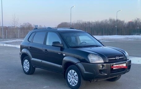 Hyundai Tucson III, 2006 год, 990 000 рублей, 4 фотография