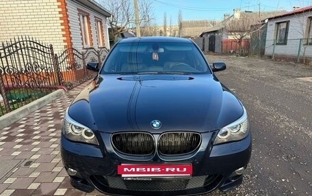 BMW 5 серия, 2008 год, 1 780 000 рублей, 3 фотография