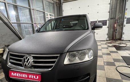 Volkswagen Touareg III, 2006 год, 1 190 000 рублей, 2 фотография