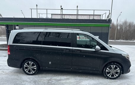 Mercedes-Benz V-Класс, 2019 год, 7 500 000 рублей, 3 фотография