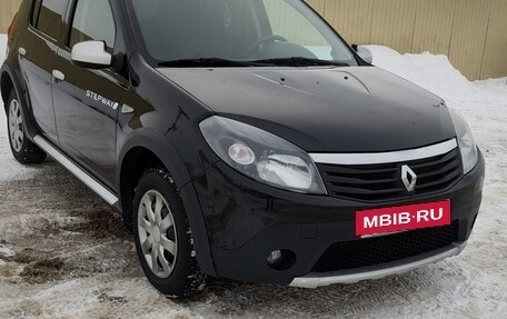 Renault Sandero I, 2012 год, 820 000 рублей, 3 фотография